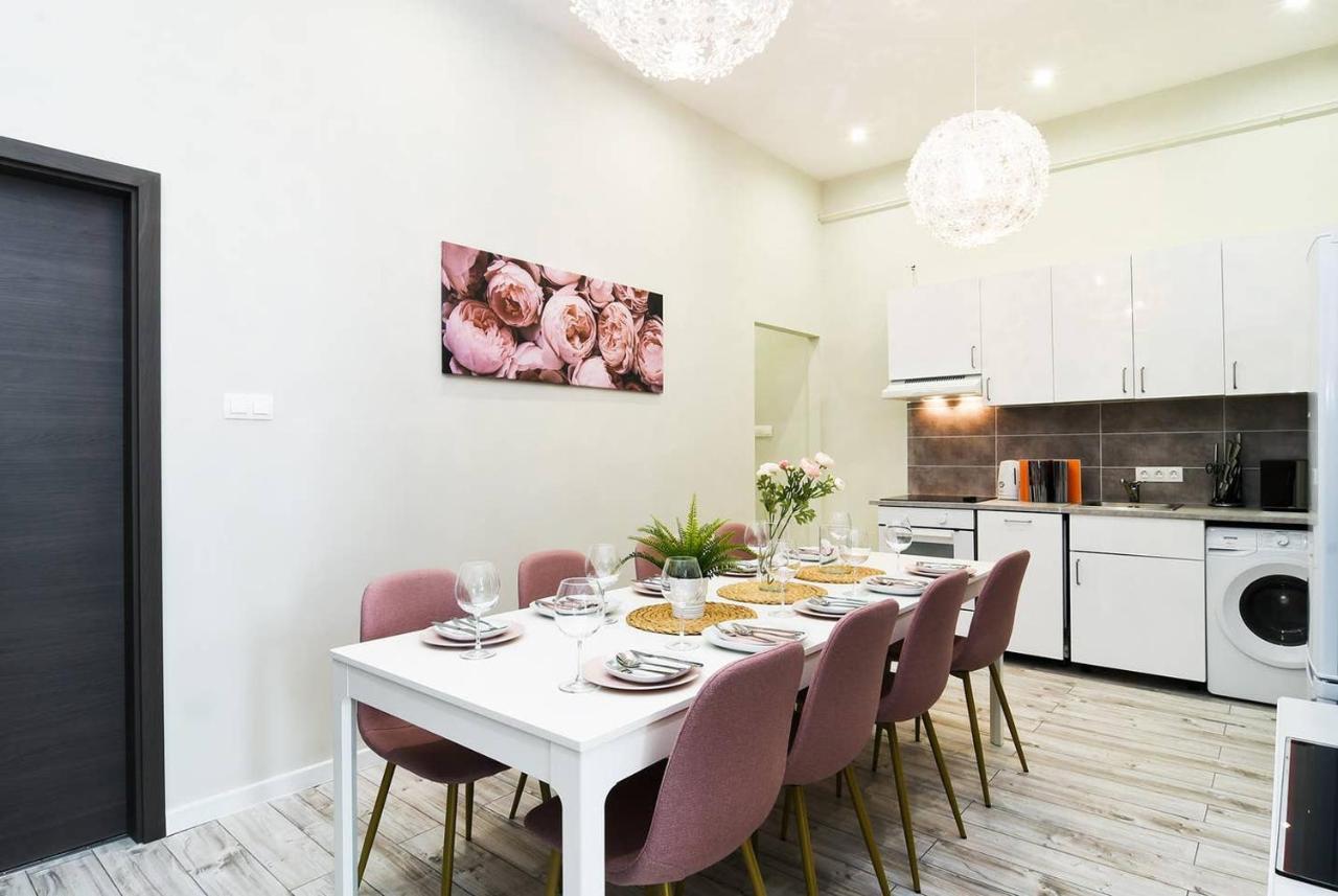 Ultra Central And Stylish Apartment With Ac 布达佩斯 外观 照片