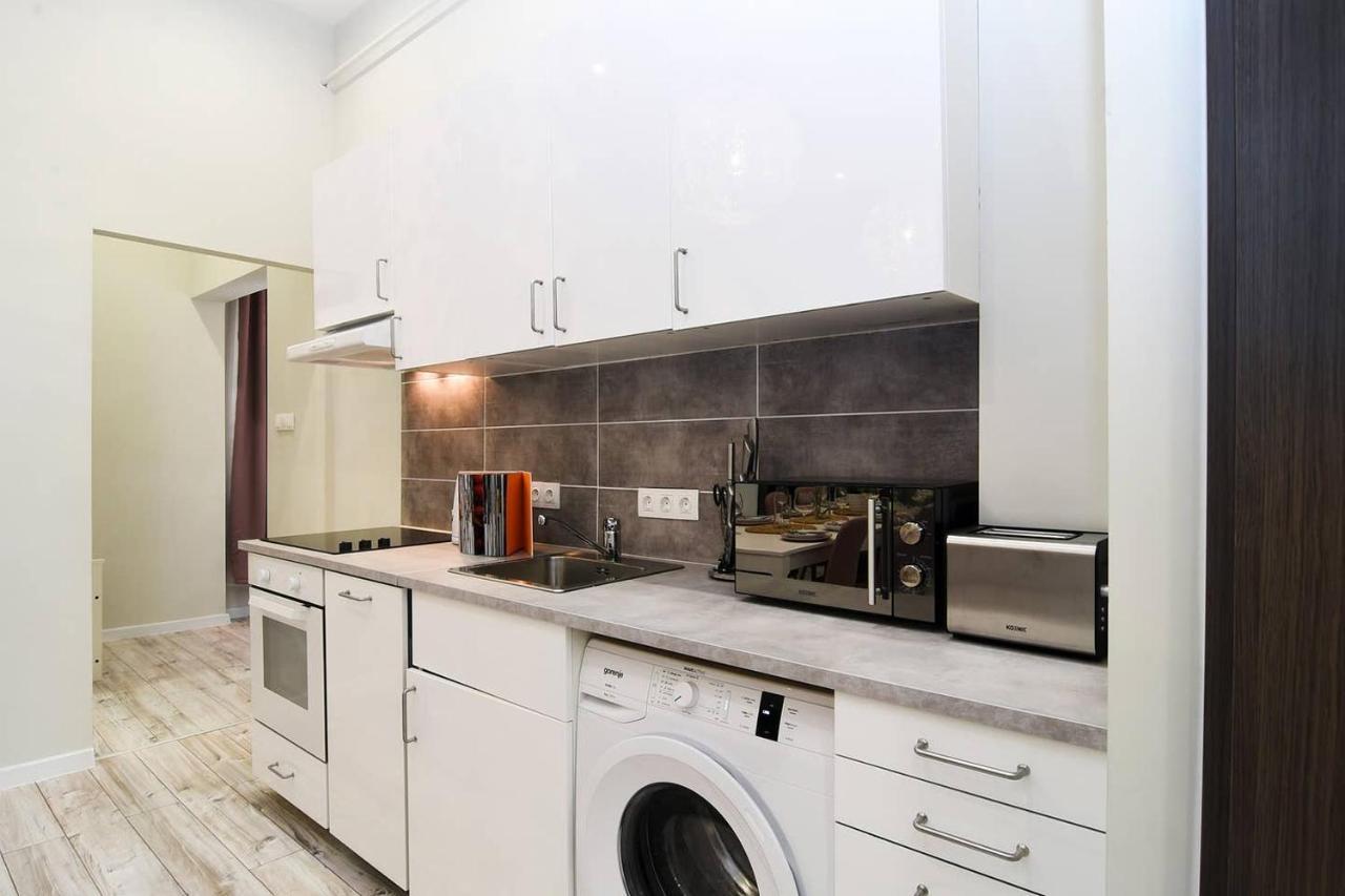 Ultra Central And Stylish Apartment With Ac 布达佩斯 外观 照片